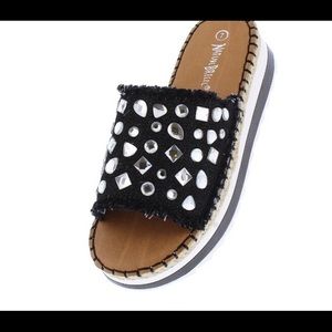 Nature Breeze Shoes - Black Frayed Denim Rhinestone Mule Sandal Nature Breeze Shoes - Black Frayed Denim Rhinestone Mule Sandal